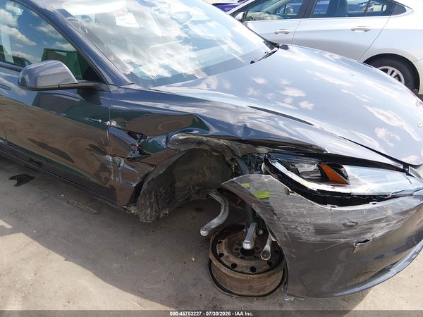 2025 TESLA MODEL 3