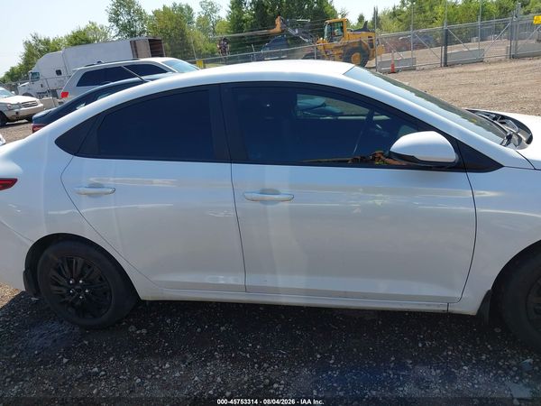 2022 HYUNDAI ACCENT SE