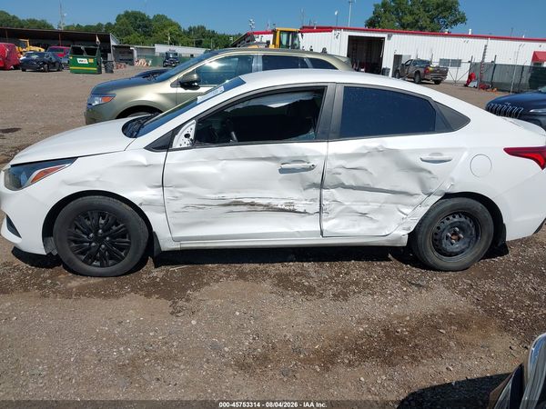 2022 HYUNDAI ACCENT SE