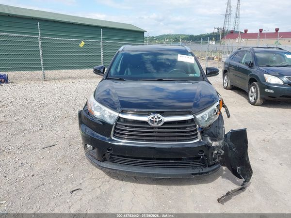 2016 TOYOTA HIGHLANDER XLE V6