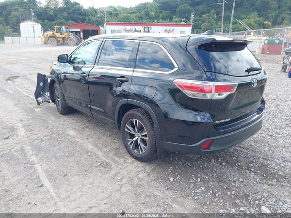 2016 TOYOTA HIGHLANDER XLE V6
