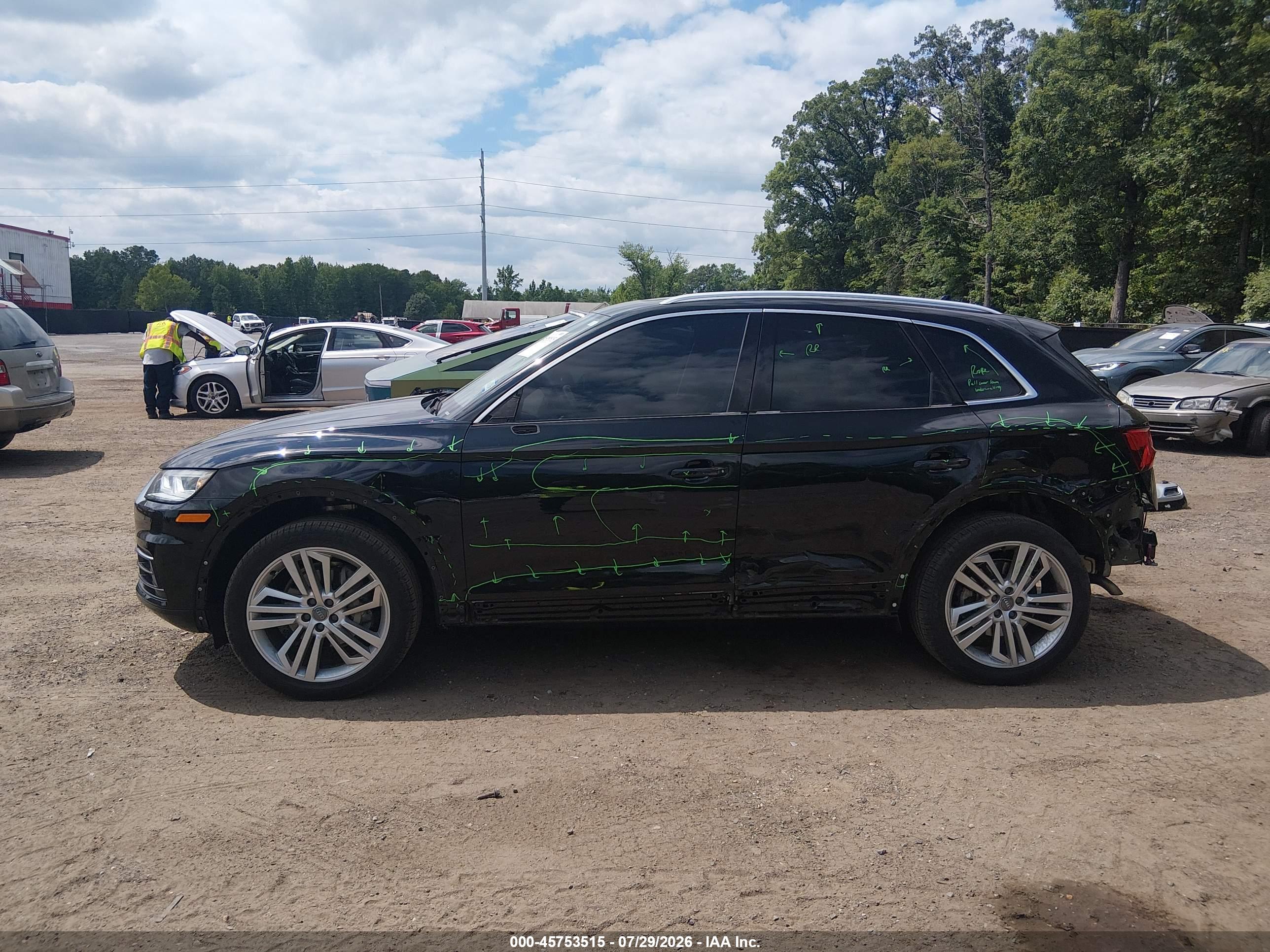 2018 AUDI Q5