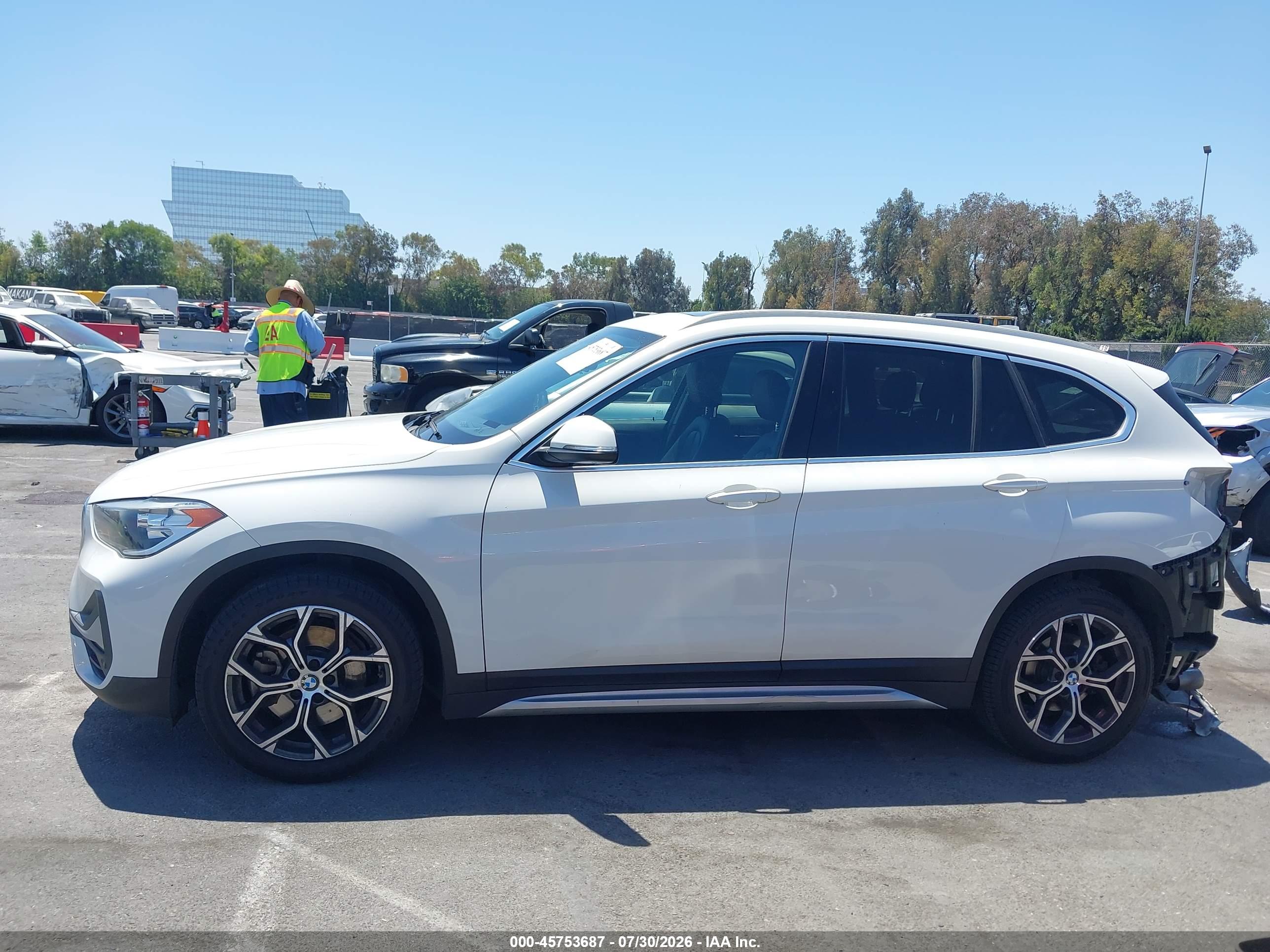 2020 BMW X1 XDRIVE28I