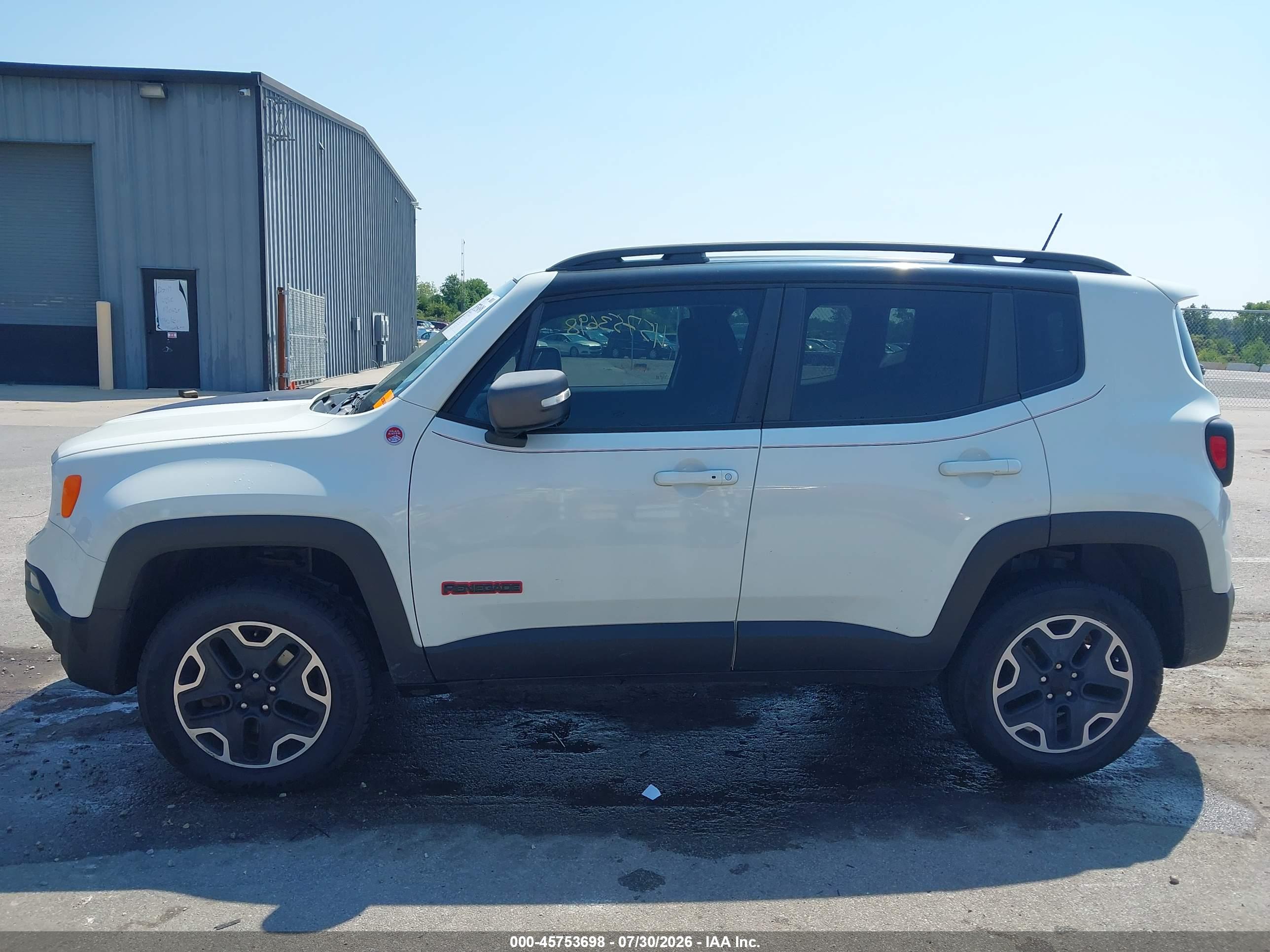 2017 JEEP RENEGADE TRAILHAWK