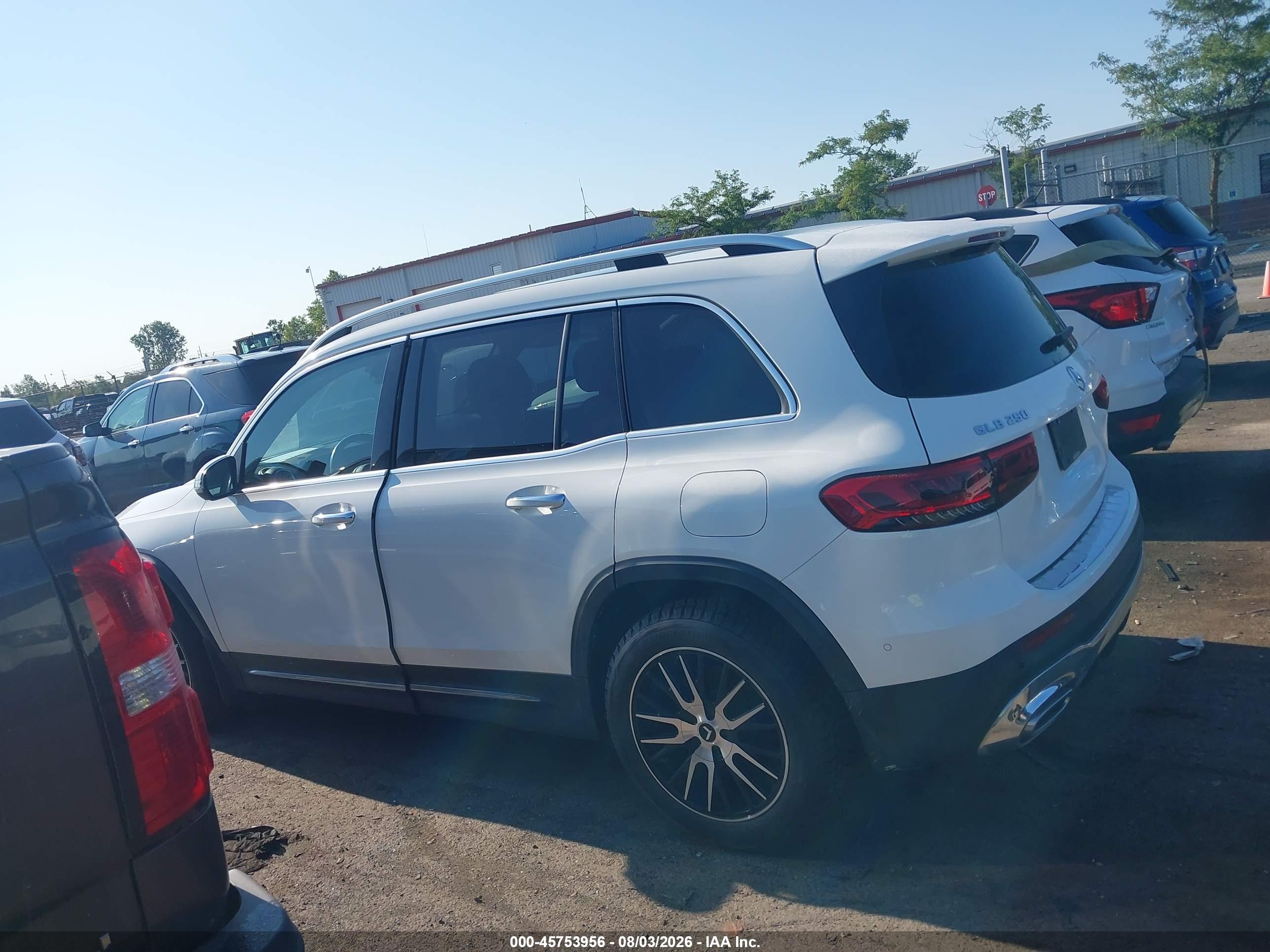 2020 MERCEDES-BENZ GLB 250 4MATIC