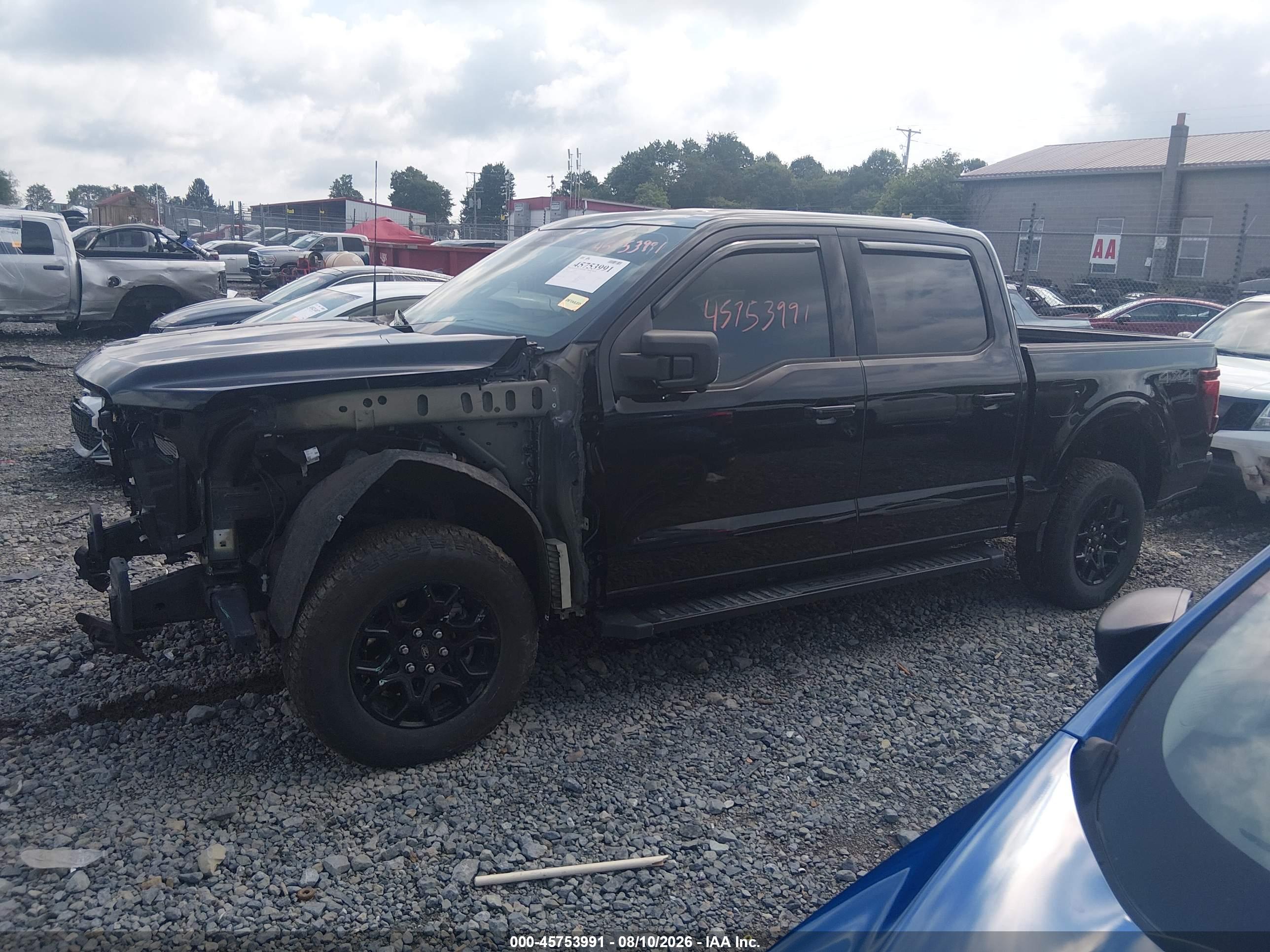 2025 FORD F-150 XLT