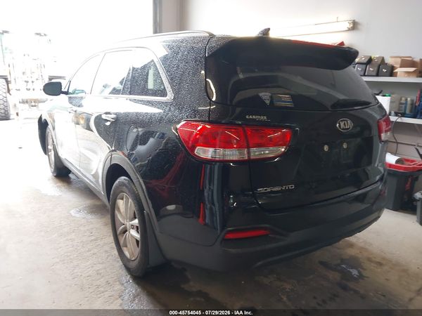 2017 KIA SORENTO 2.4L LX