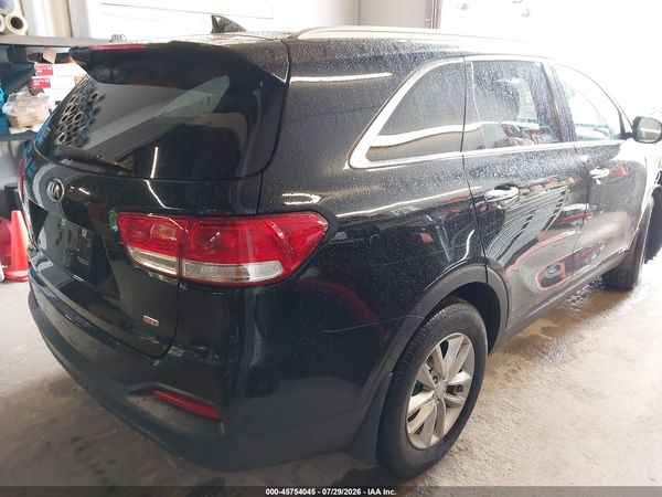 2017 KIA SORENTO 2.4L LX