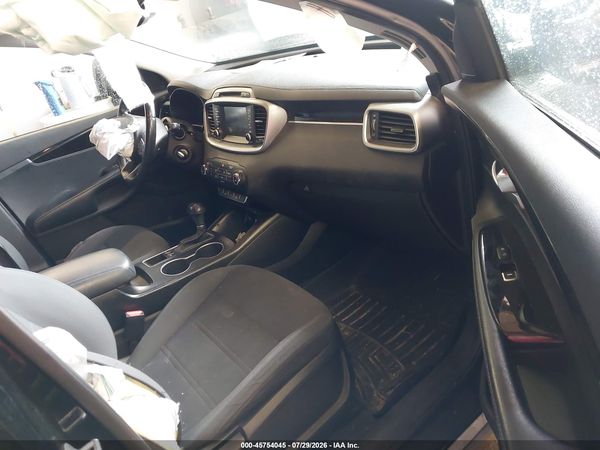 2017 KIA SORENTO 2.4L LX