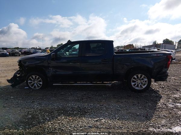 2023 CHEVROLET SILVERADO 1500 4WD  SHORT BED CUSTOM — I117