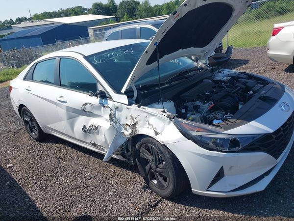 2022 HYUNDAI ELANTRA SEL