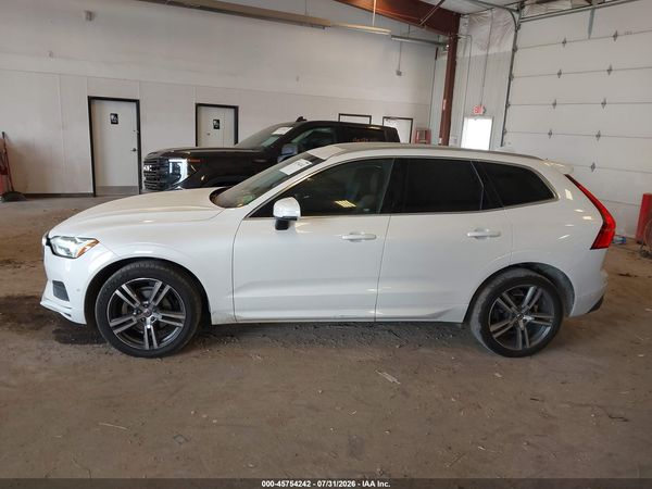 2018 VOLVO XC60 T5 MOMENTUM
