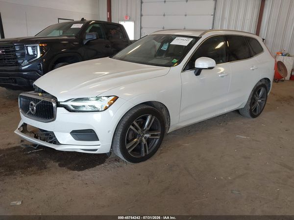 2018 VOLVO XC60 T5 MOMENTUM