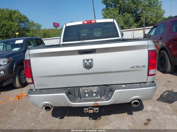 2017 RAM 1500 EXPRESS  4X4 6'4 BOX