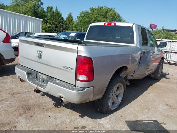 2017 RAM 1500 EXPRESS  4X4 6'4 BOX