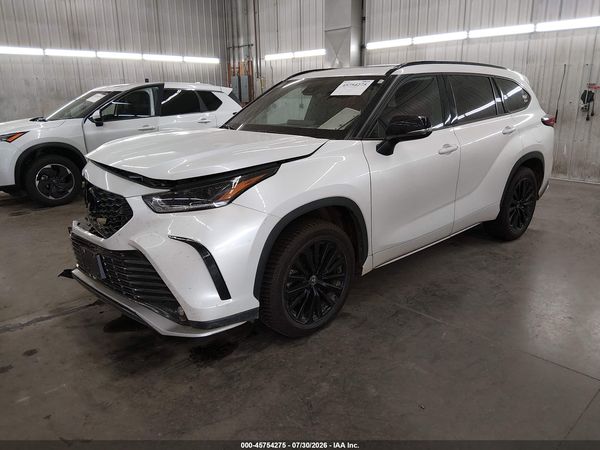 2023 TOYOTA HIGHLANDER XSE