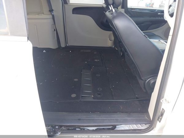 2019 DODGE GRAND CARAVAN SXT — I8