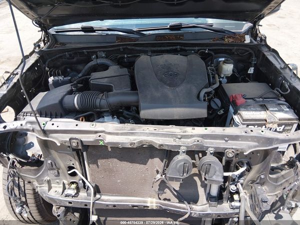 2017 TOYOTA TACOMA SR5 V6