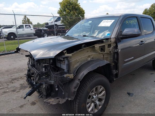 2017 TOYOTA TACOMA SR5 V6