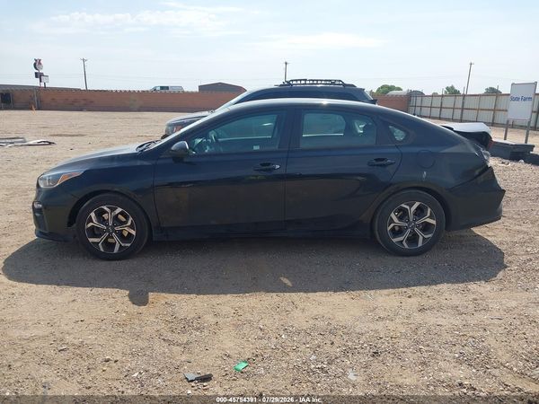 2021 KIA FORTE LXS