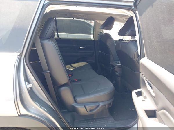 2026 TOYOTA GRAND HIGHLANDER LIMITED