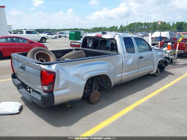 2022 TOYOTA TACOMA SR/SR5