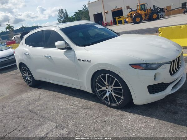 2017 MASERATI GRANTURISMO Luxury