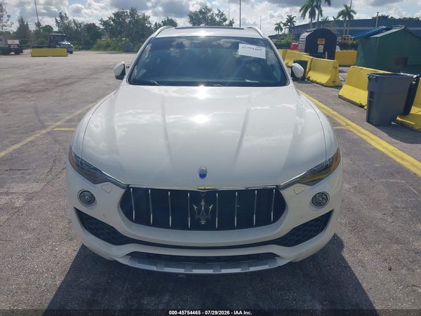 2017 MASERATI GRANTURISMO Luxury