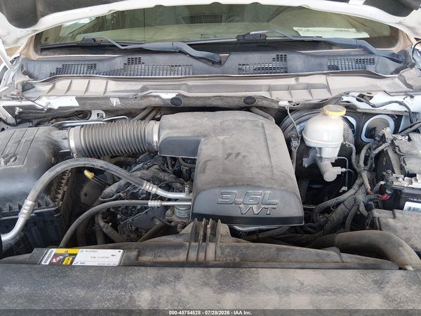 2017 RAM 1500 TRADESMAN  4X4 5'7 BOX