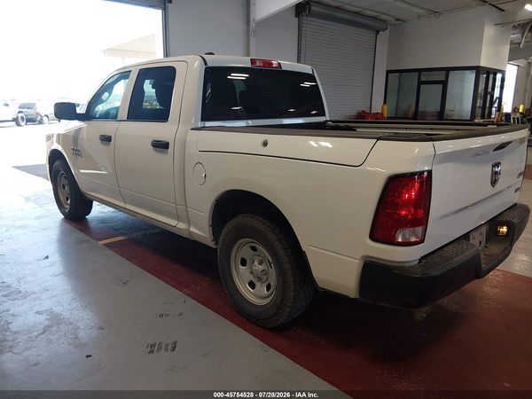 2017 RAM 1500 TRADESMAN  4X4 5'7 BOX