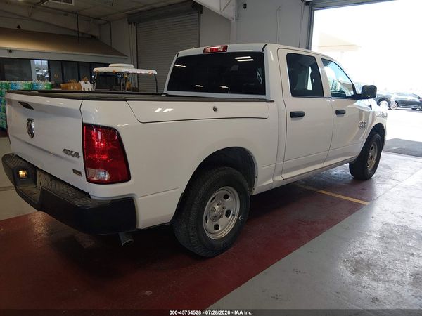 2017 RAM 1500 TRADESMAN  4X4 5'7 BOX