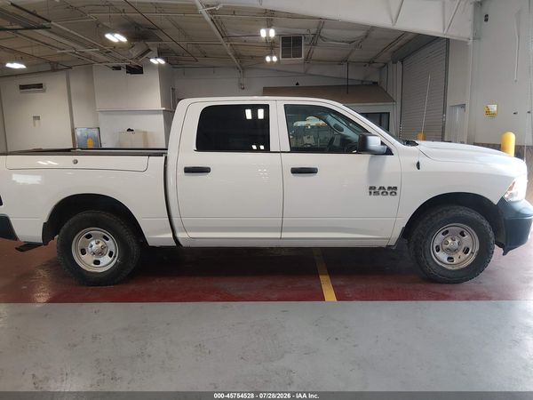 2017 RAM 1500 TRADESMAN  4X4 5'7 BOX