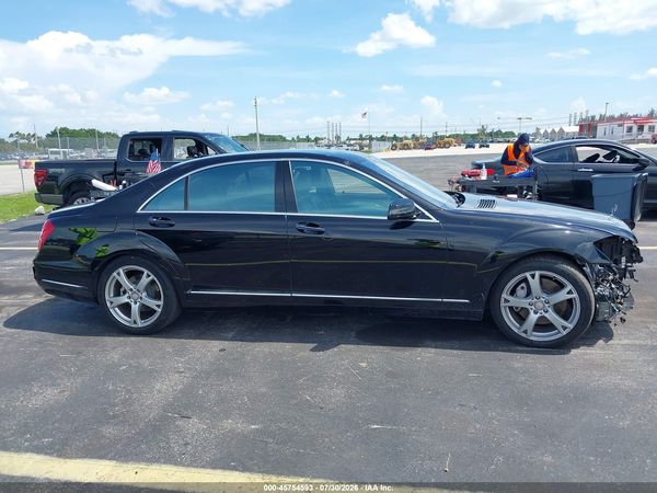 2013 MERCEDES-BENZ S 550 S550