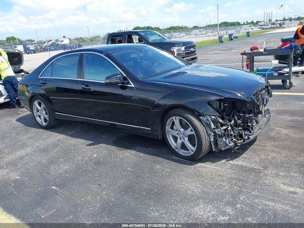 2013 MERCEDES-BENZ S 550 S550