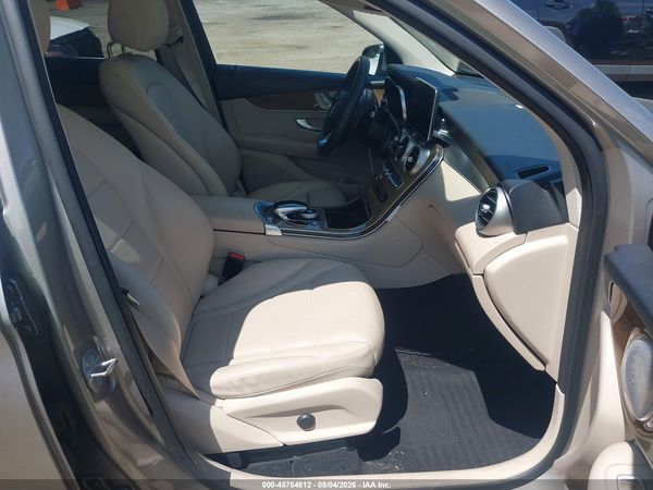 2019 MERCEDES-BENZ GLC 300 4MATIC