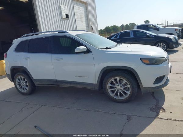 2019 JEEP CHEROKEE LATITUDE FWD