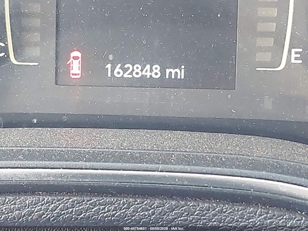 2019 JEEP CHEROKEE LATITUDE FWD