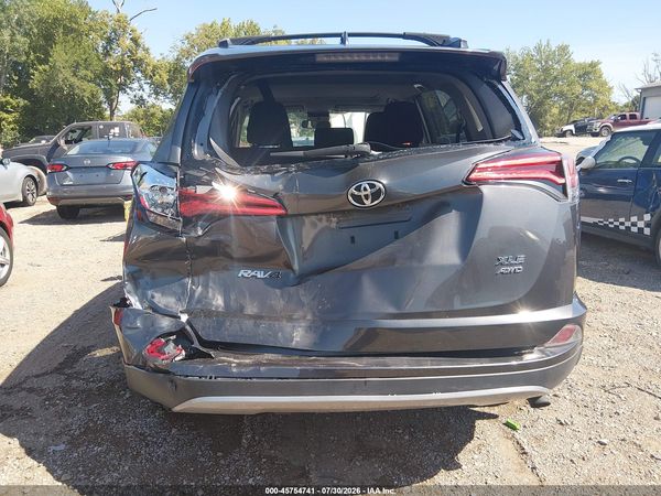 2017 TOYOTA RAV4 XLE