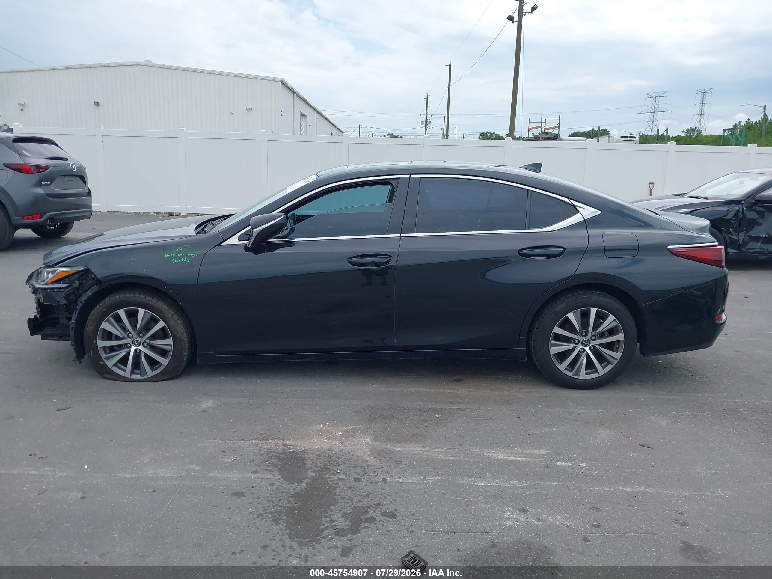 2019 LEXUS ES 350