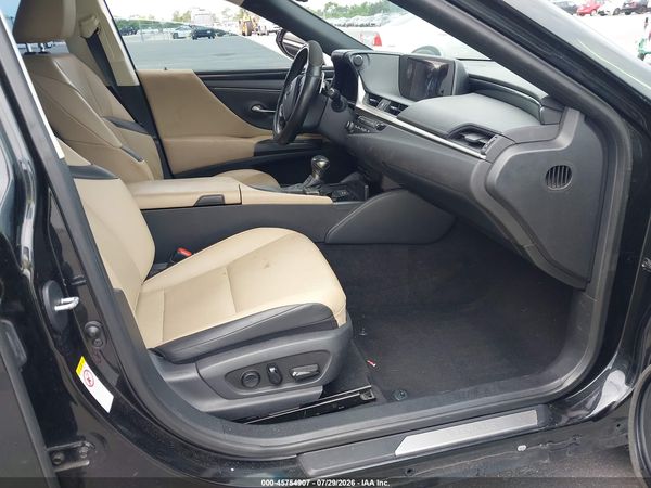 2019 LEXUS ES 350