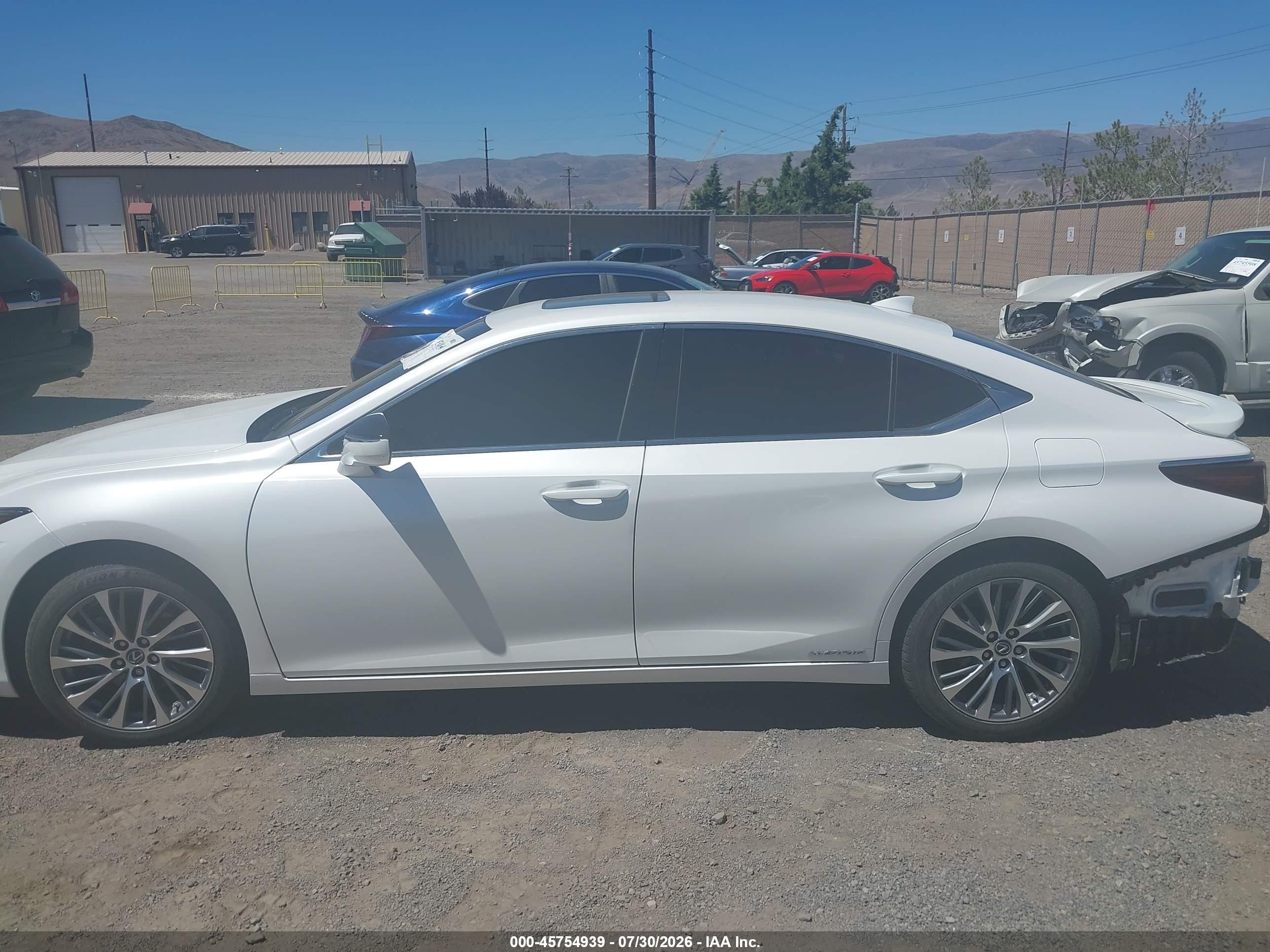 2021 LEXUS ES 300H 300h Premium