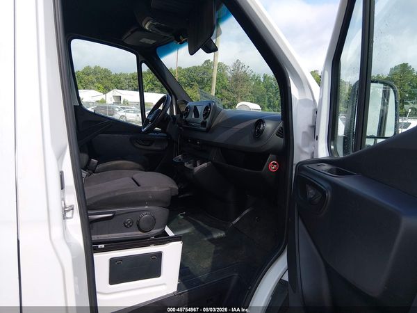 2019 MERCEDES-BENZ SPRINTER 1500 STANDARD ROOF I4