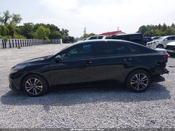 2022 KIA FORTE LXS
