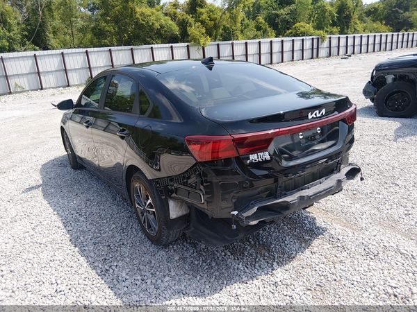 2022 KIA FORTE LXS
