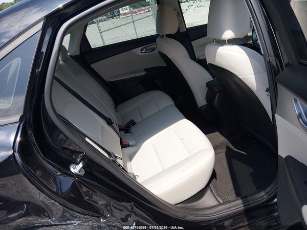 2022 KIA FORTE LXS