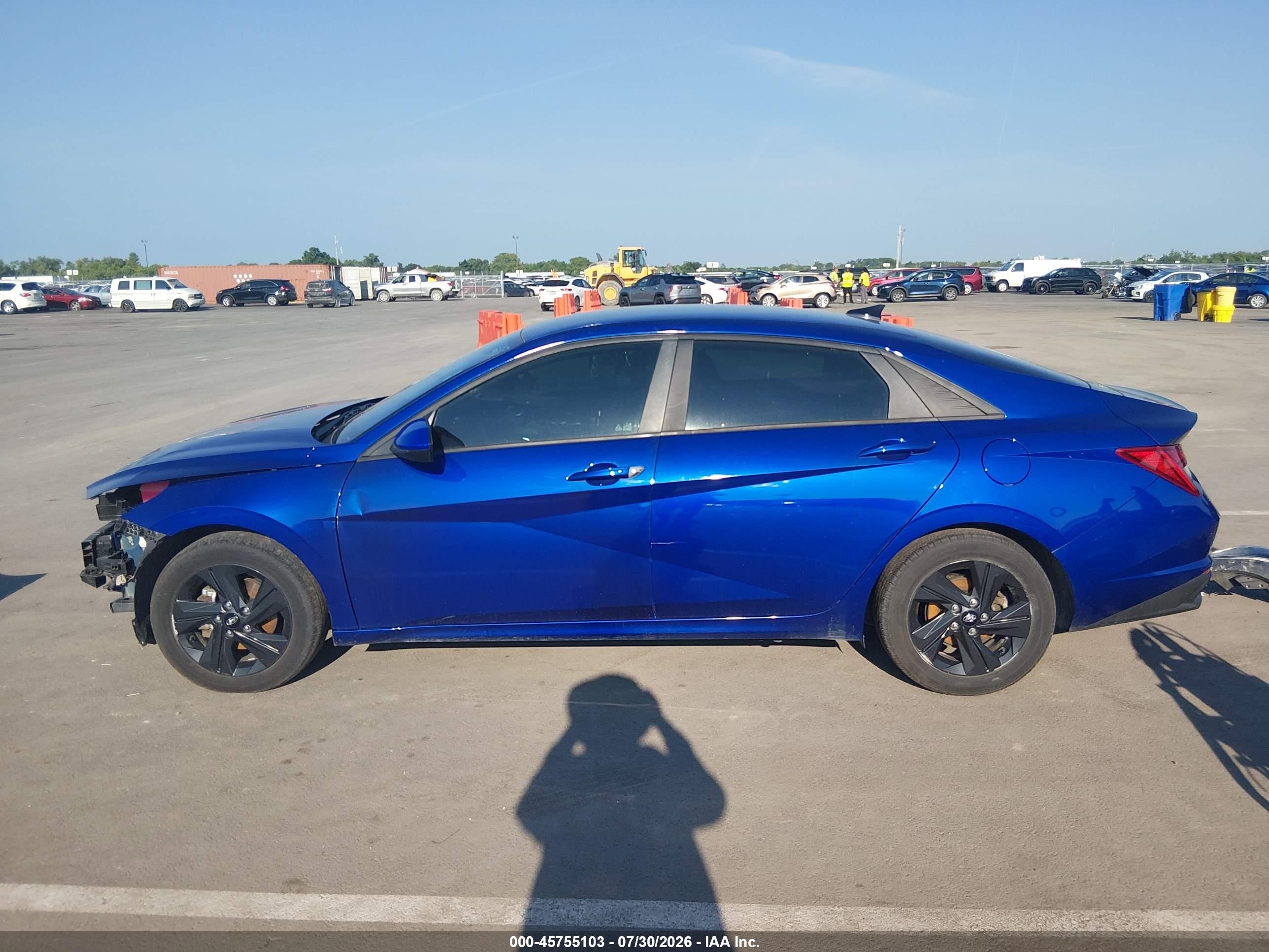 2022 HYUNDAI ELANTRA HYBRID BLUE