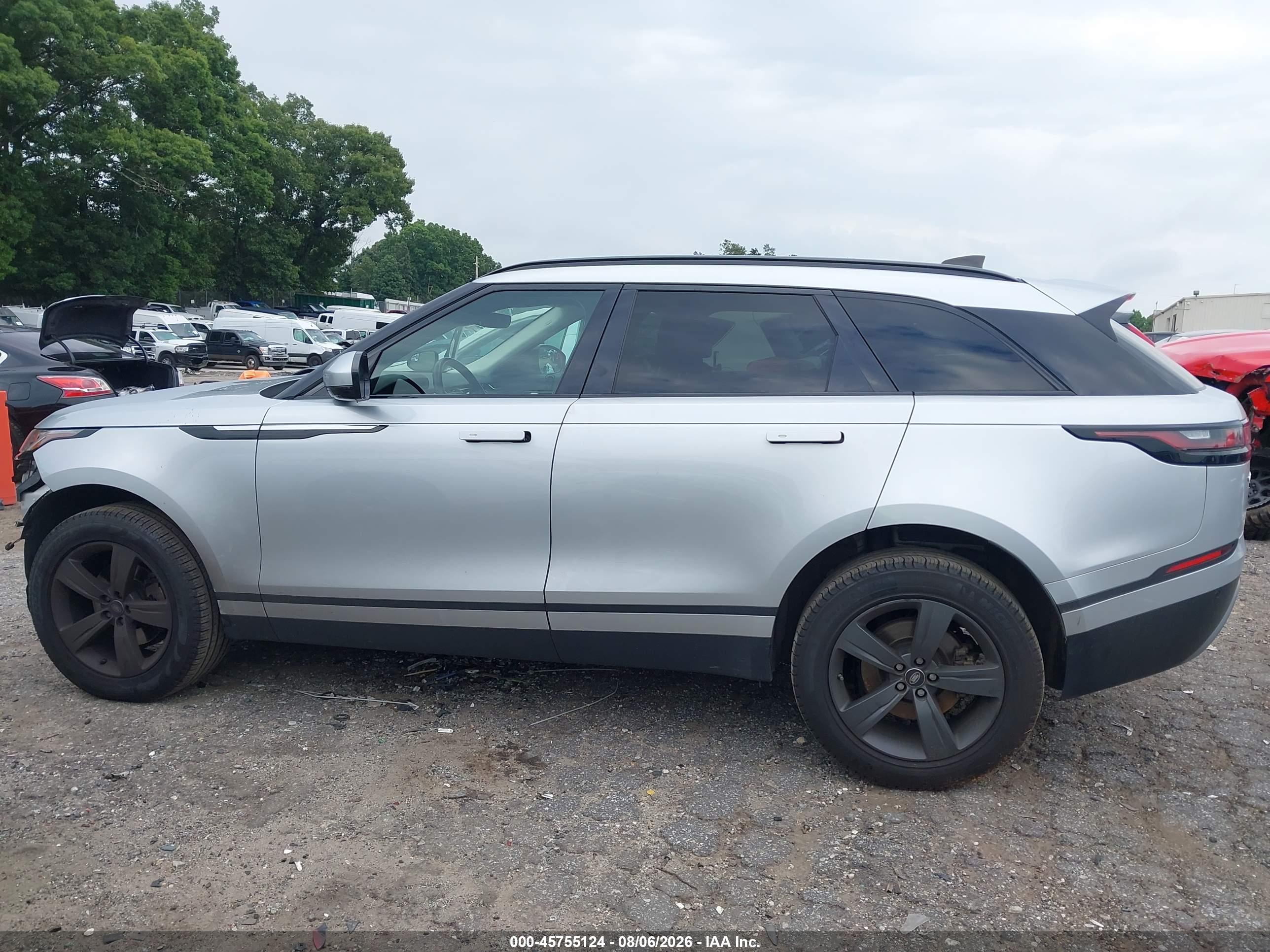 2019 LAND ROVER RANGE ROVER VELAR D180 S