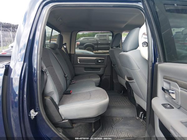 2017 RAM 1500 BIG HORN  4X4 5'7 BOX