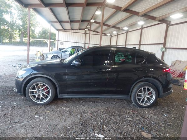 2018 ALFA ROMEO STELVIO TI SPORT AWD