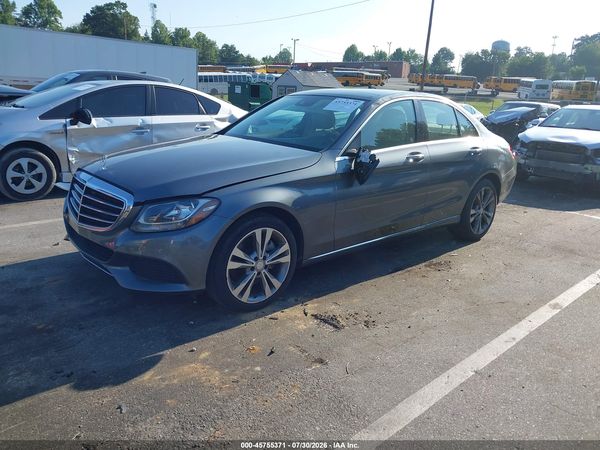 2017 MERCEDES-BENZ C 300 LUXURY